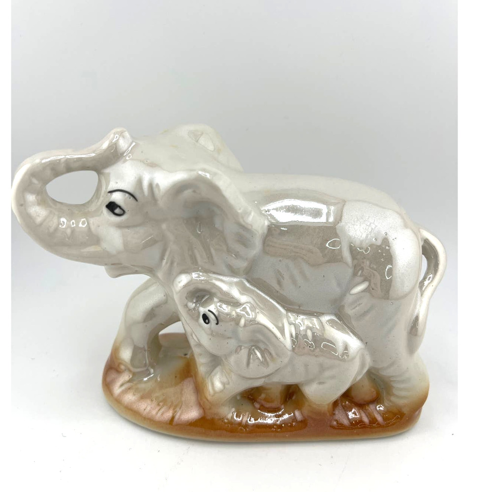 Vintage Ceramic Luster Elephant Rate Hand Painted Mother Baby Brazil